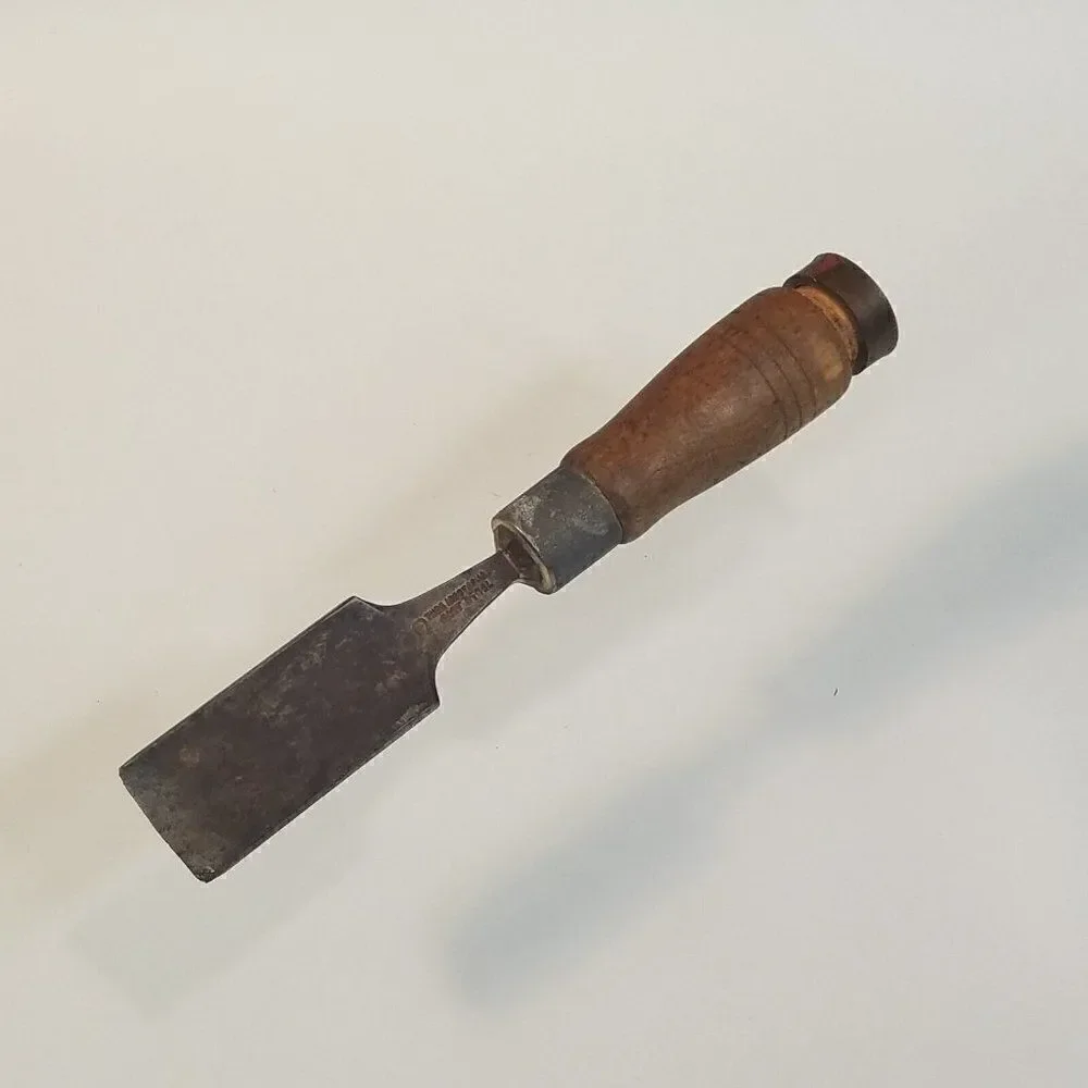 Vintage Antique Chisel Thomas Ibbotson Cast Steel Woodworking Tool